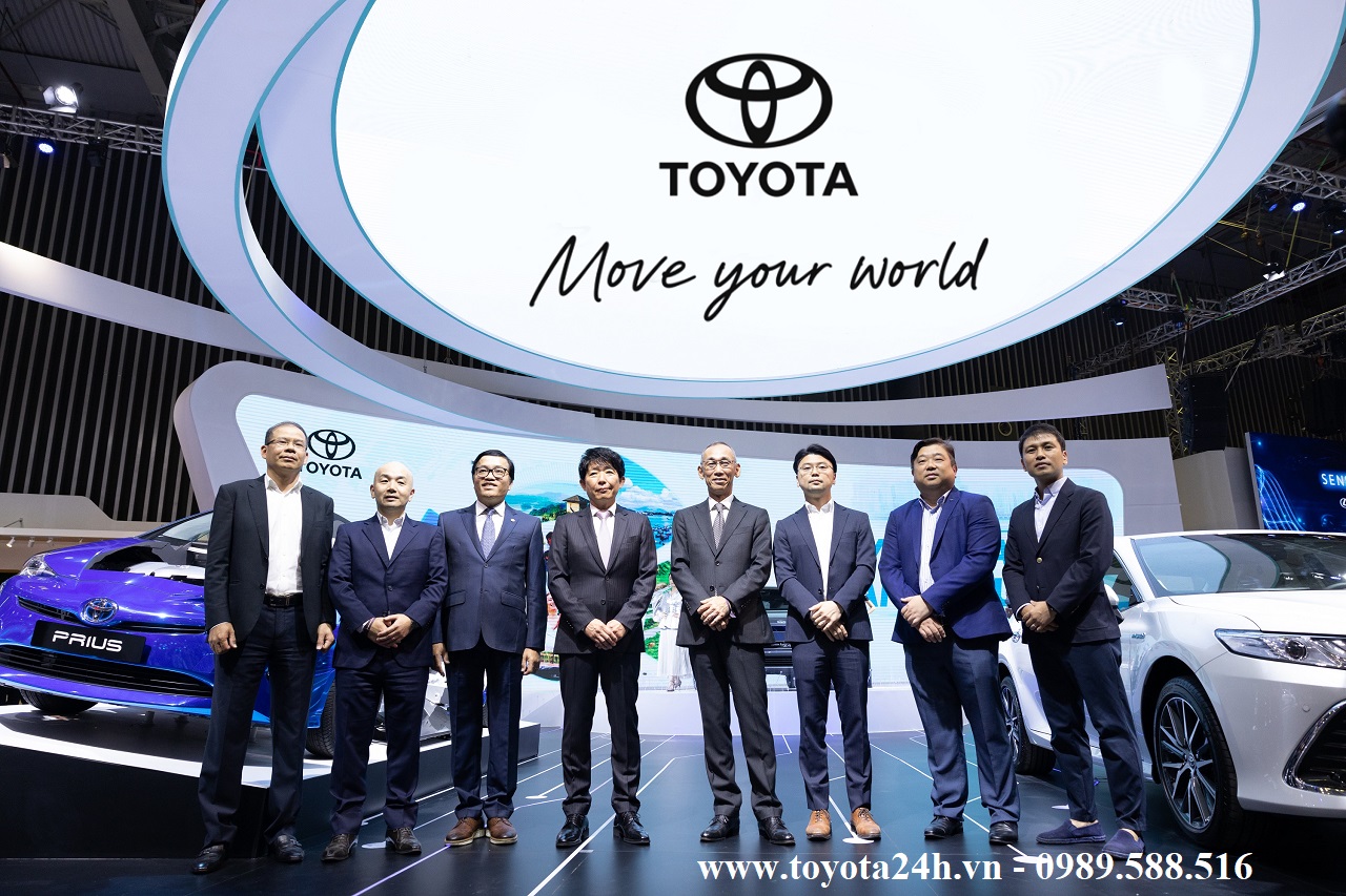 Toyota Việt Nam giới thiệu nhiều mẫu xe mới 2023 tại triển lãm xe Moto Show 2022