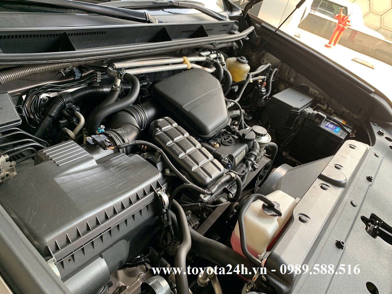 ban-xe-toyota-land-cruiser-prado-cũ-2019-mau-nau-dong-han-noi