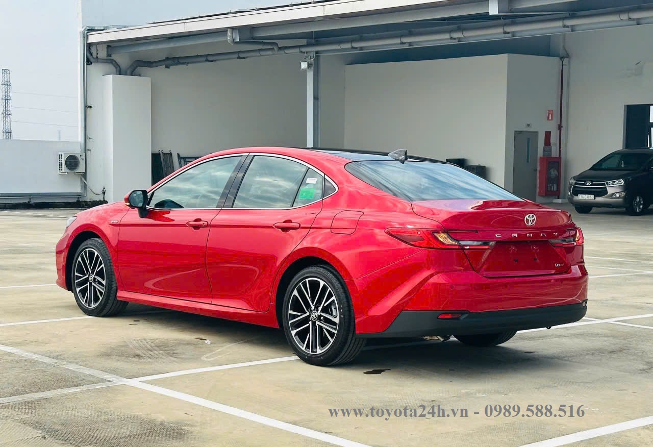 toyota-camry-hybrid-2025-mau-do