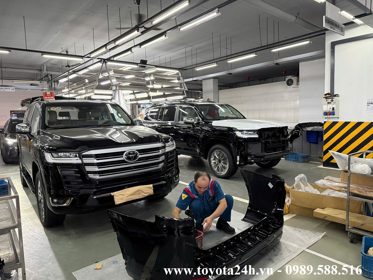 nang-cap-phu-kien-bodykit-toyota-land-cruiser-LC300-2025