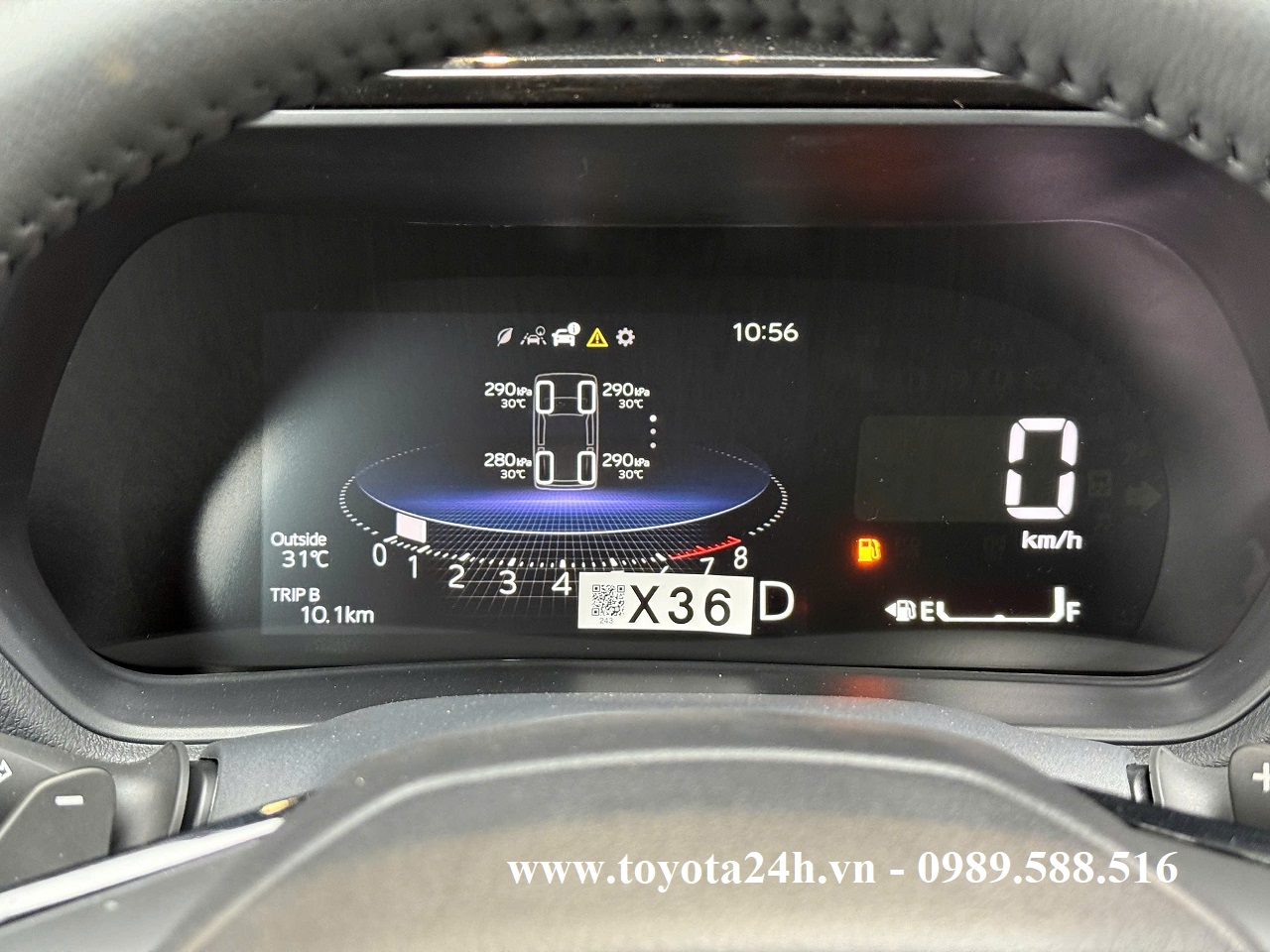 toyota-yaris-cross-mau-trang-noc-den-2025-cam-bien-ap-suat-lop