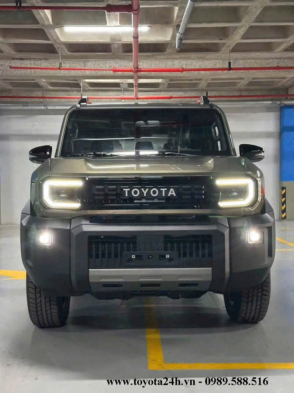 toyota-land-cruiser-FJ-mau-nau-dong-6x1