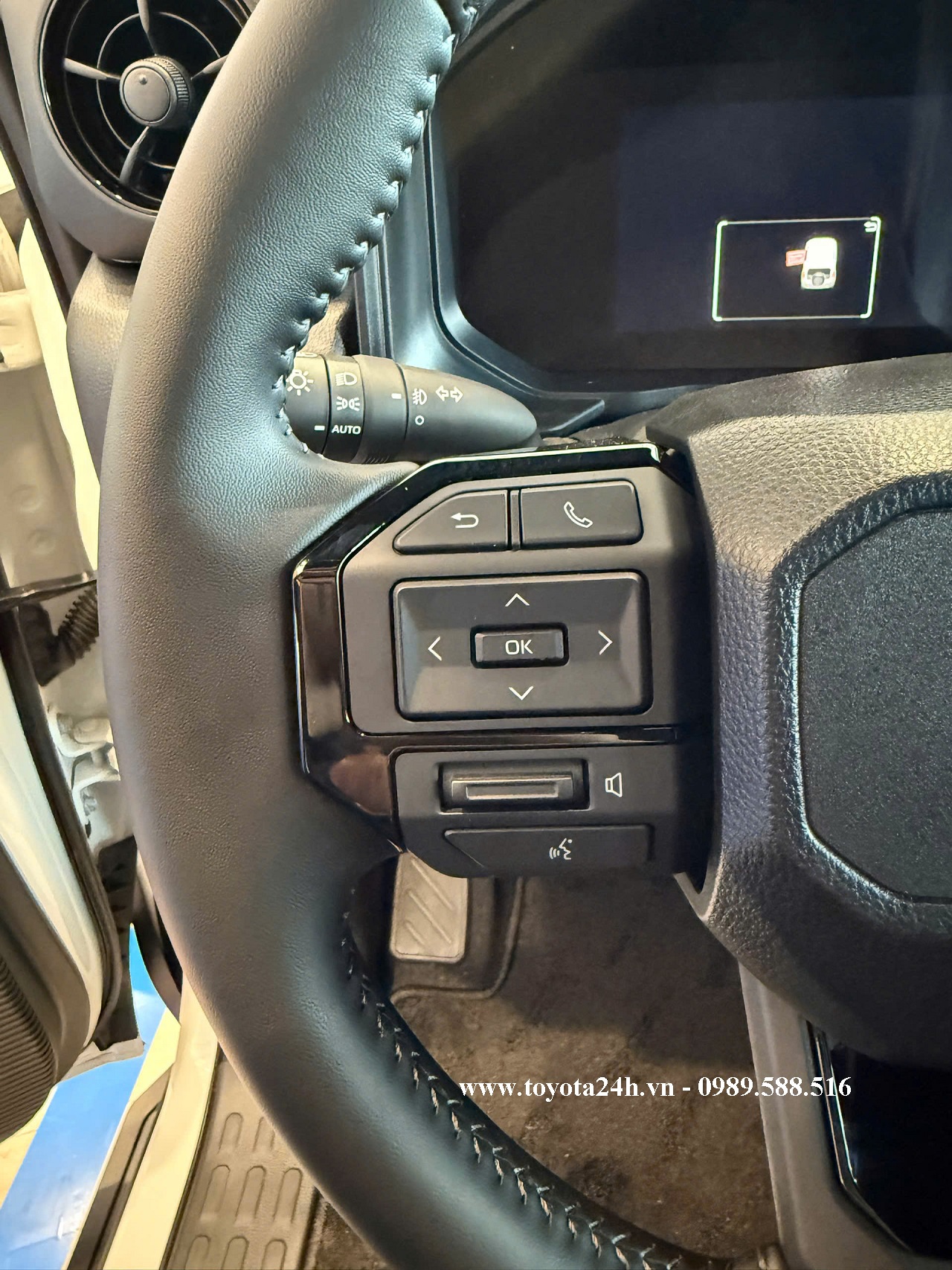 phim-am-luong-volume-toyota-land-cruiser-FJ