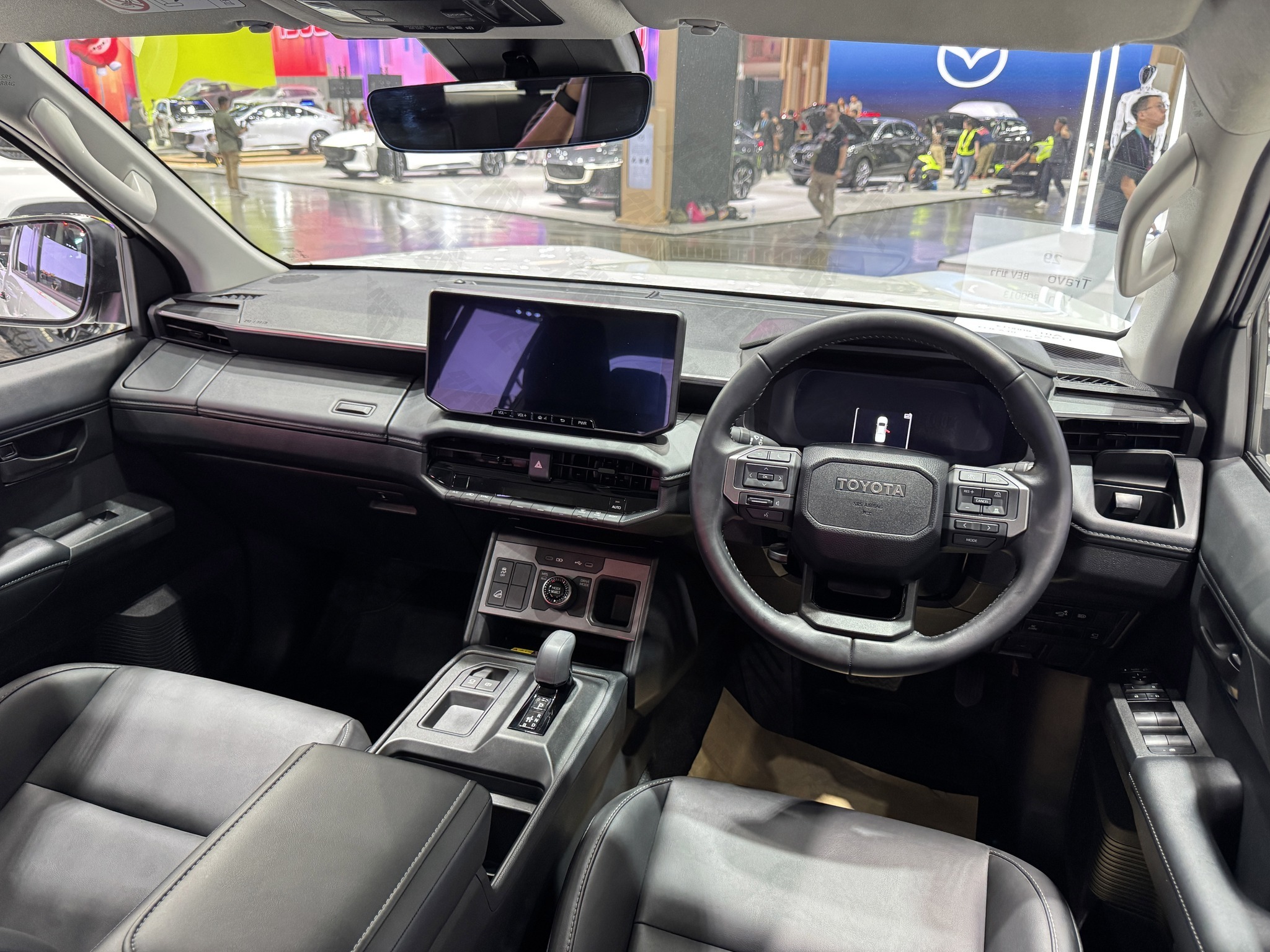 toyota-hilux-hybrid-2026-chay-dau-dien