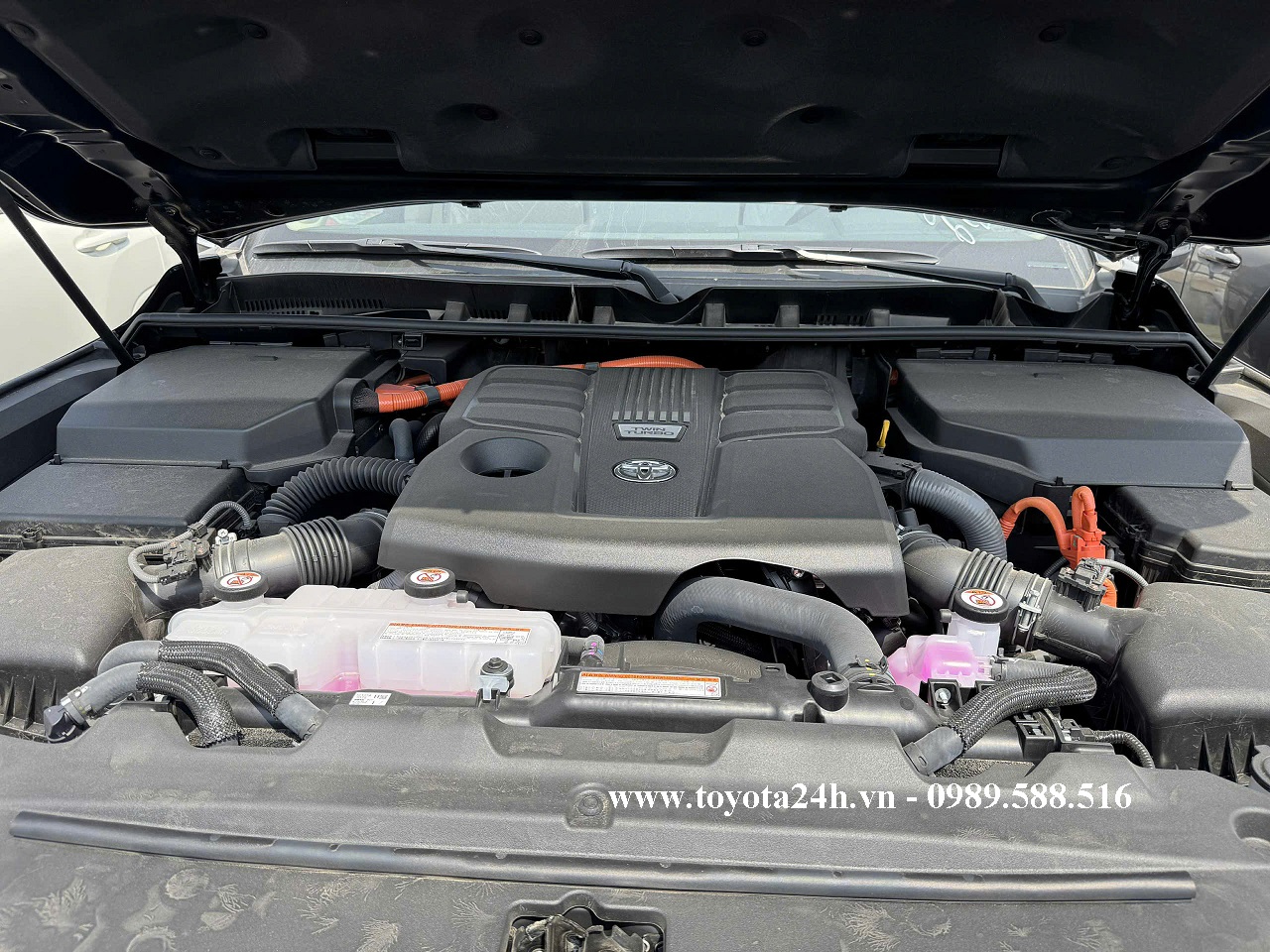 dong-co-toyota-land-cruiser-LC300-hev-hybrid