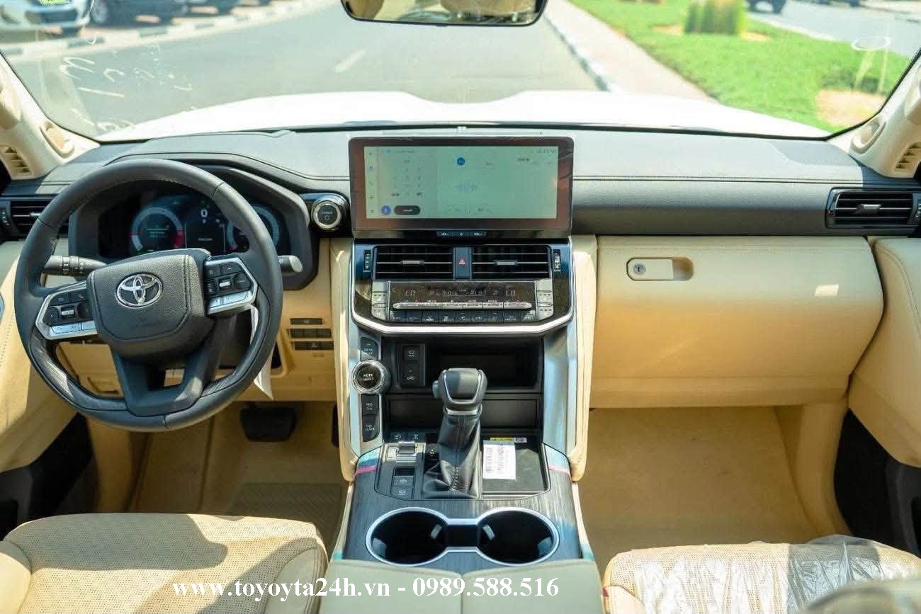 noi-that-toyota-land-cruiser-LC300-hev-hybrid-2026-be-kem
