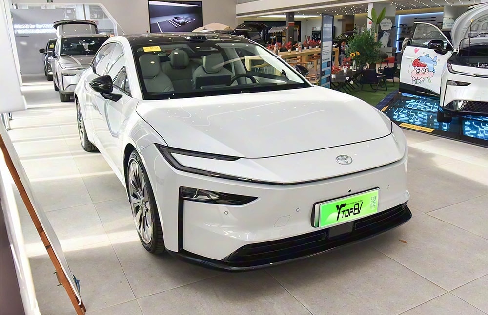 Toyota ra mắt xe Sedan thuần điện to hơn Camry nhưng giá ngang Vios chạy 710 km / 1 lần sạc, Chốt hơn 3.100 đơn sau 1 giờ mở bán, bao giờ về Việt Nam