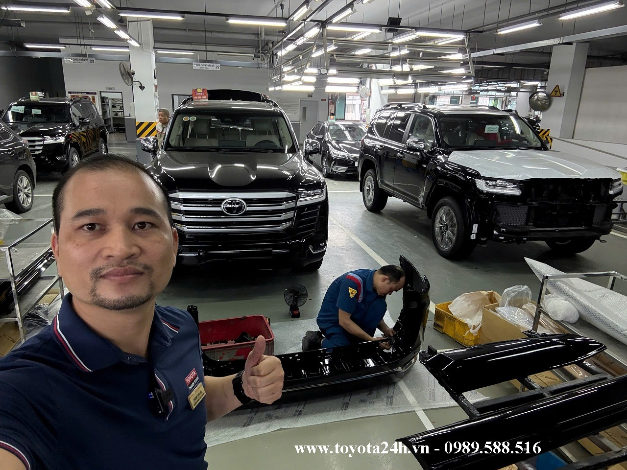 xuong-do-xe-toyota-land-cruiser-LC300-hybrid-chinh-hang-trung-dong-vxr