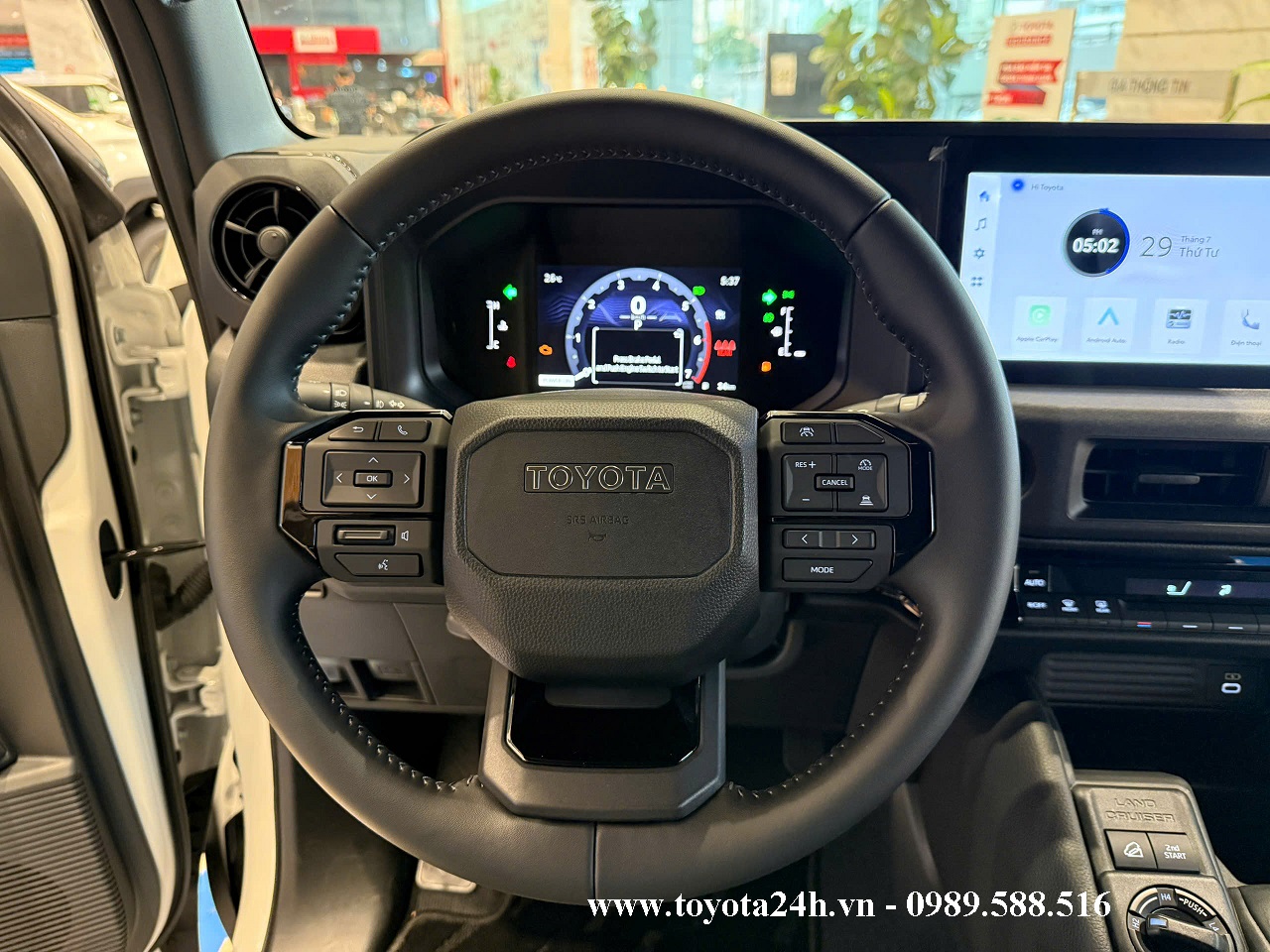 noi-that-xe-toyota-land-cruiser-FJ-2026