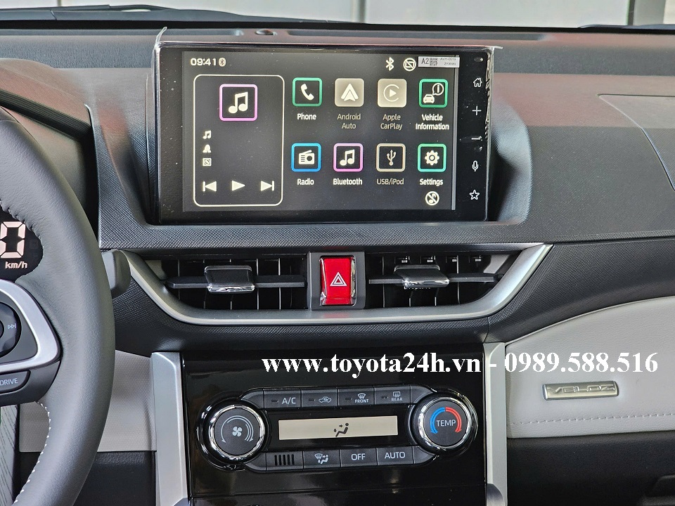 man-hinh-giai-tri-toyota-veloz-cross-top