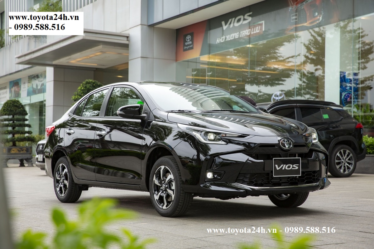 Toyota Vios 2023 màu đen hình ảnh, bảng giá xe lăn bánh mới nhất phiên bản 1.5G-CVT